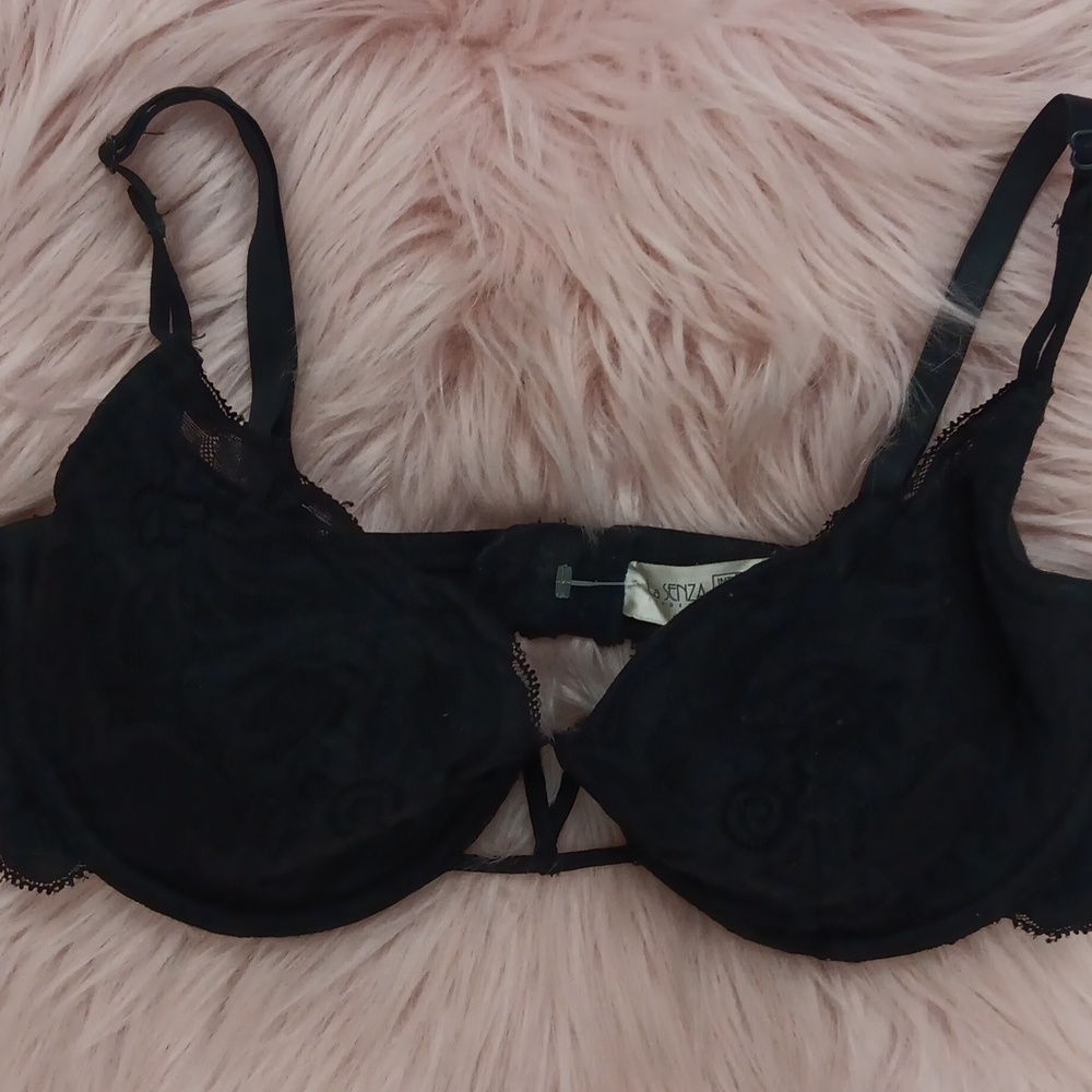 PRE-LOVED LA SENZA FLORAL LACE GEL PUSH-UP BRA-34C